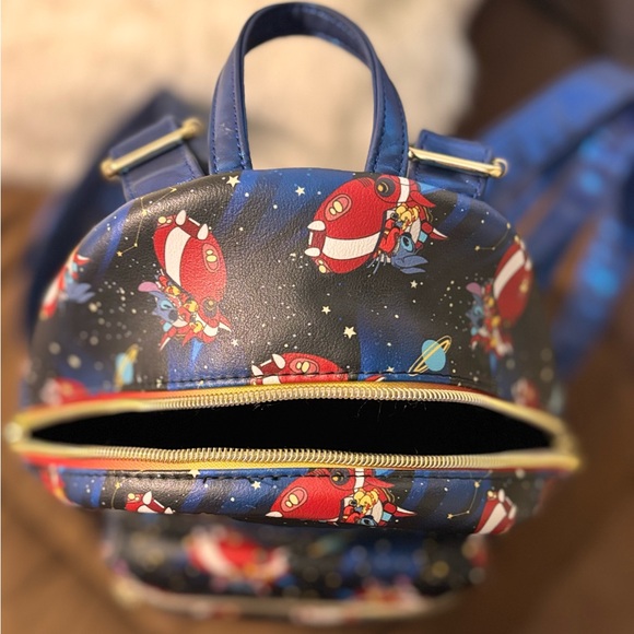 Disney Loungefly Stitch Backpack - Picture 2 of 6